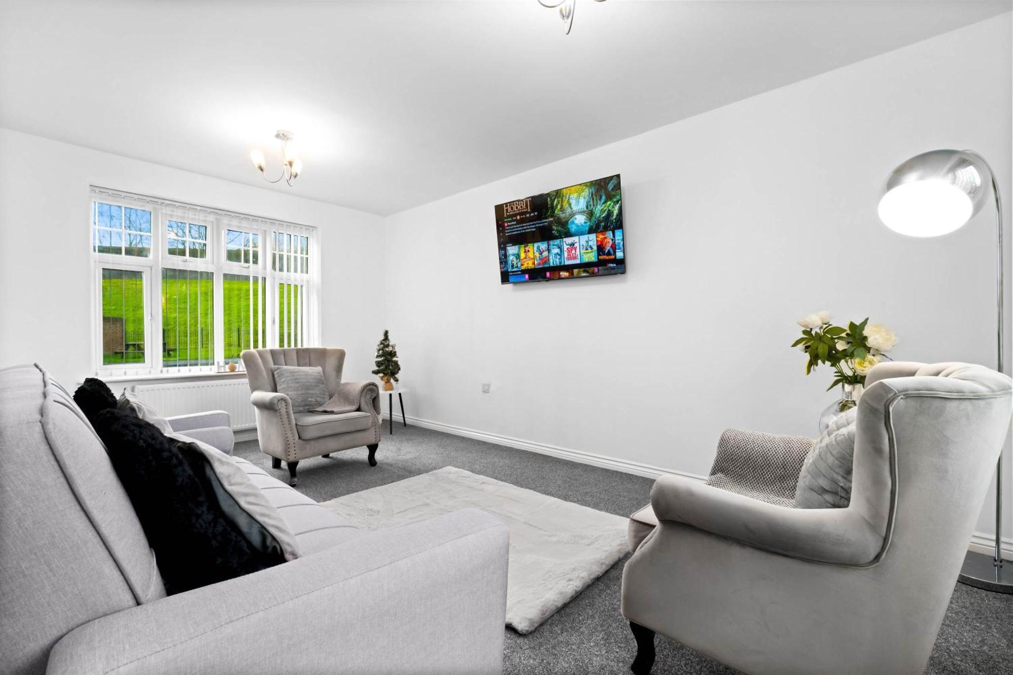 Harmony House 3 Bedroom New Build For Families, Contractors, Black Country Museum Sleeps 6 Tipton Buitenkant foto