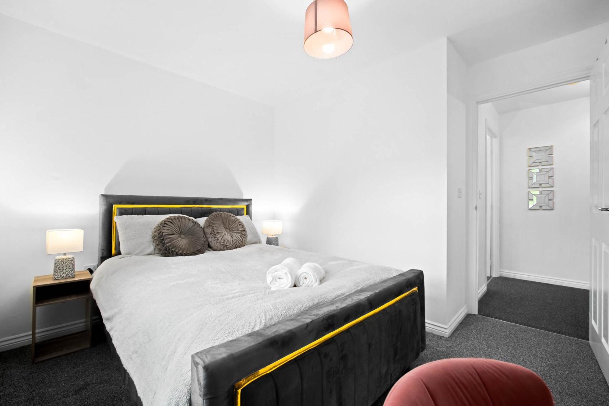 Harmony House 3 Bedroom New Build For Families, Contractors, Black Country Museum Sleeps 6 Tipton Buitenkant foto